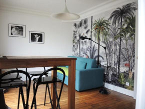 Private Room with Bathroom in Sunny Flat